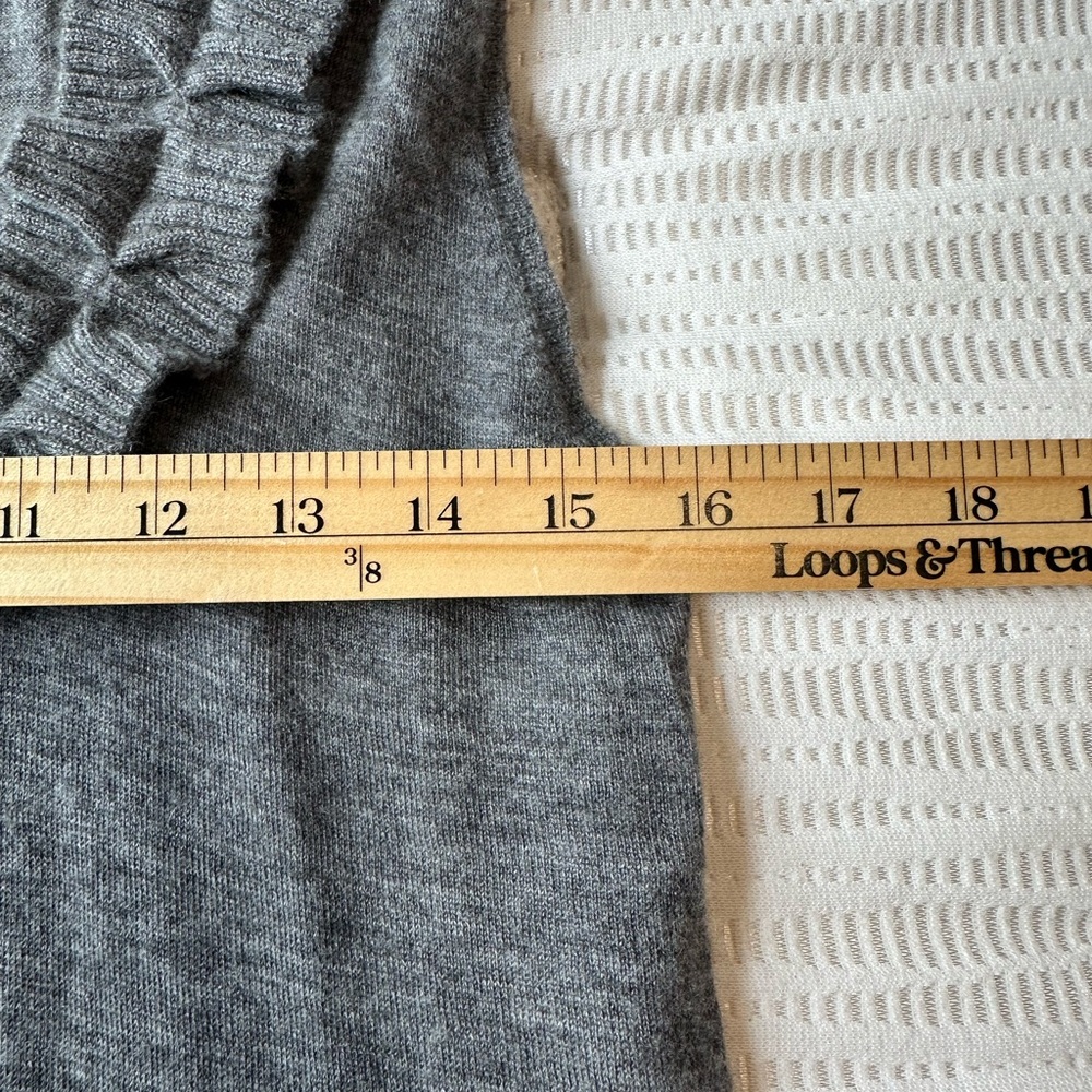 Lela Rose Womens 100% Cashmere Sleeveless Sweater Size L Gray Luxury Old Money - Picture 6 of 7